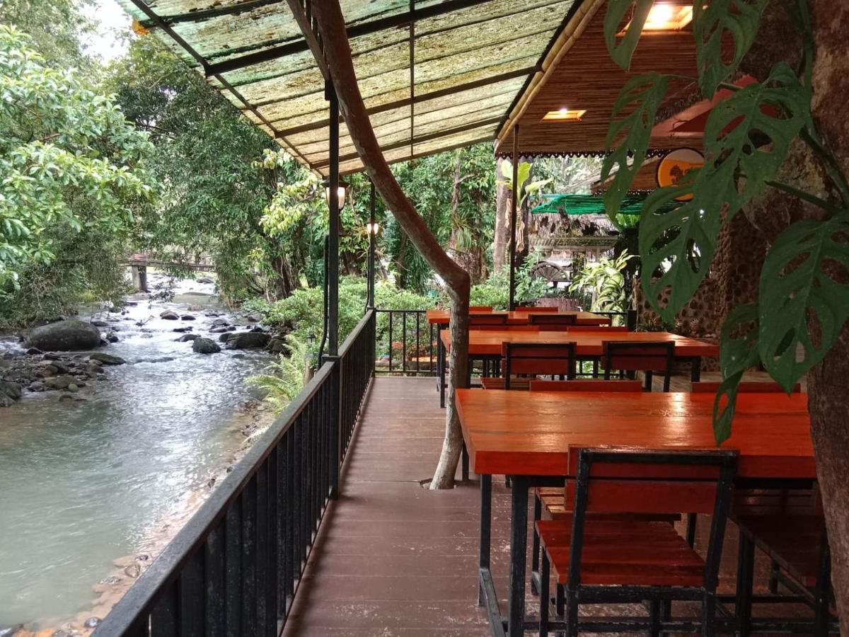 Tree Tops River Huts Khao Sok National Park Exterior foto
