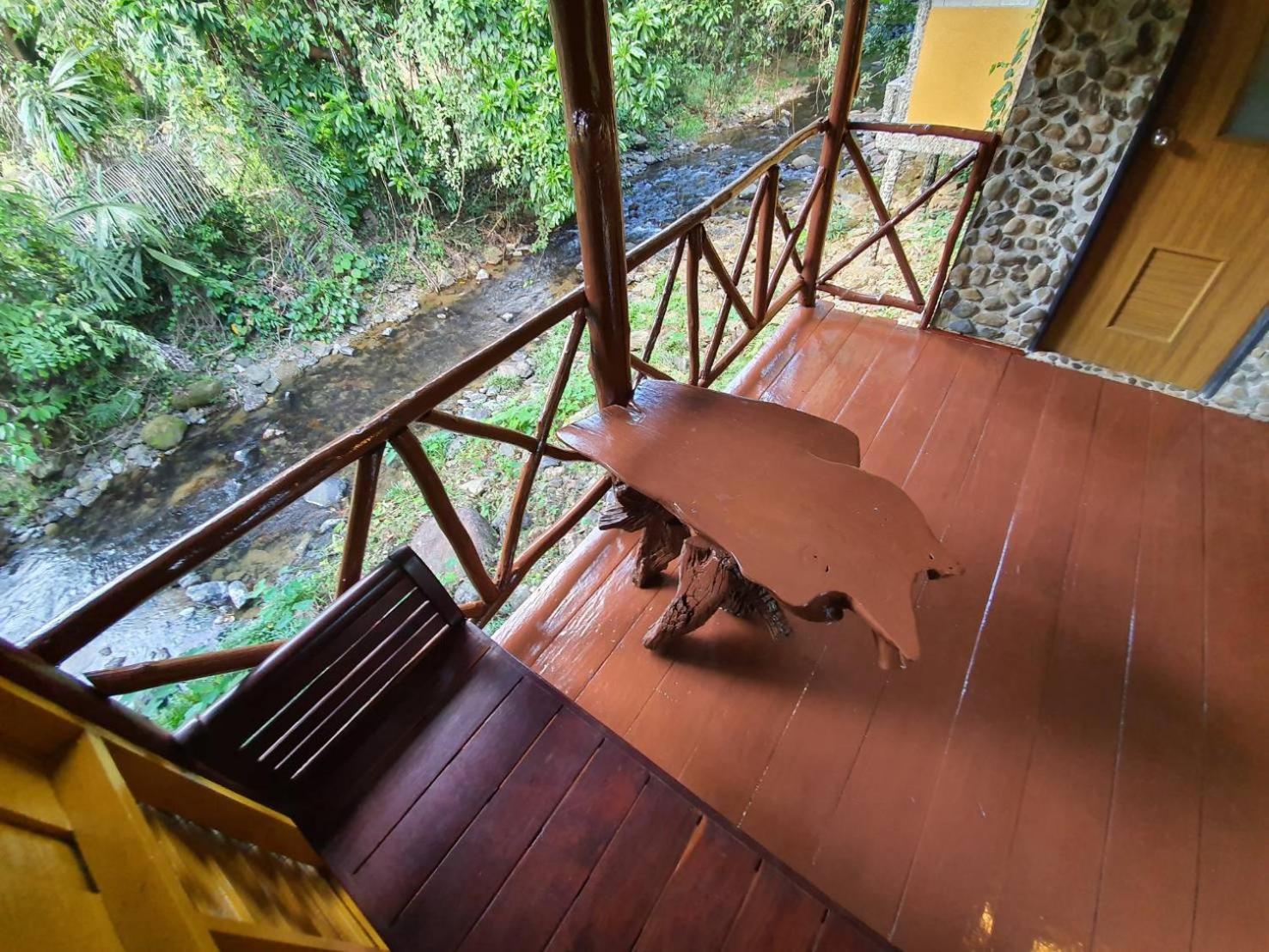 Tree Tops River Huts Khao Sok National Park Exterior foto